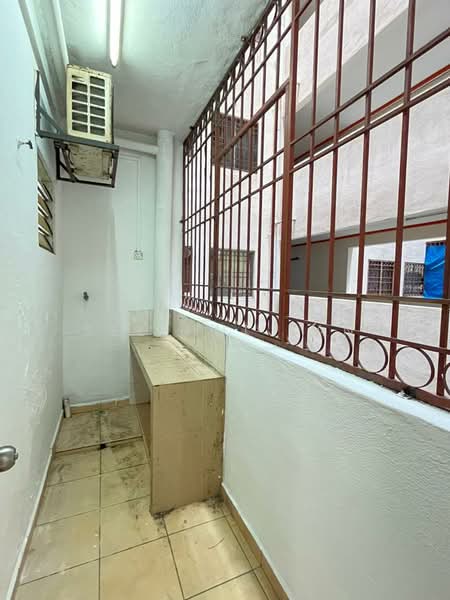 Apartment for Sale at Bayu Puteri - See Hui Tan - Balcony - PropertyGuru.com.my