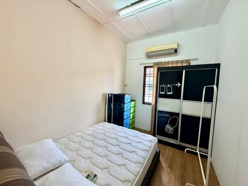 2-storey Terraced House for Rent in Taman Setia Indah (Tebrau) - Shereen Wong - Bedroom - PropertyGuru.com.my