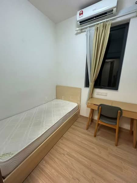 Apartment for Rent at Regalia Park @ Forest City - Xuelly Cheong - Bedroom - PropertyGuru.com.my