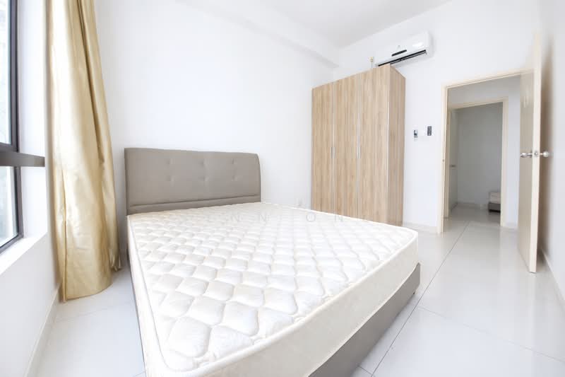 Service Residence for Sale at D'Summit Residences - Gynn Ong - Bedroom - PropertyGuru.com.my