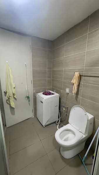 Service Residence for Rent at 28 Boulevard - KINKI CHAN - Bathroom - PropertyGuru.com.my