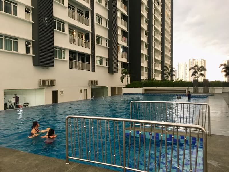 Service Residence for Rent at V-Residensi 2 - Amy Lim - Pool - PropertyGuru.com.my