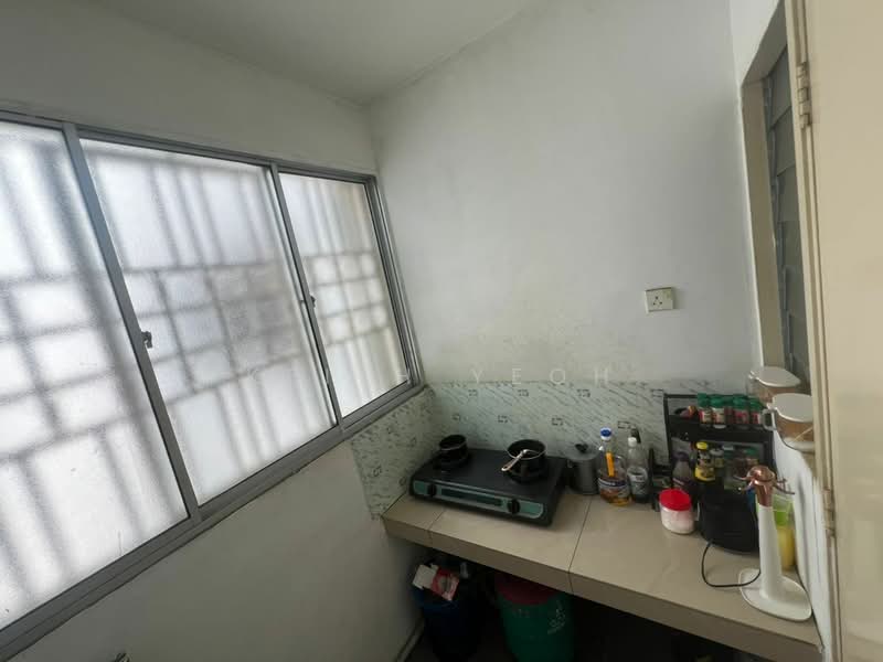 Seri Intan Apartment untuk Untuk Disewa - RM 1,200 /bulan, Mac 2026 - Kitchen - PropertyGuru.com.my