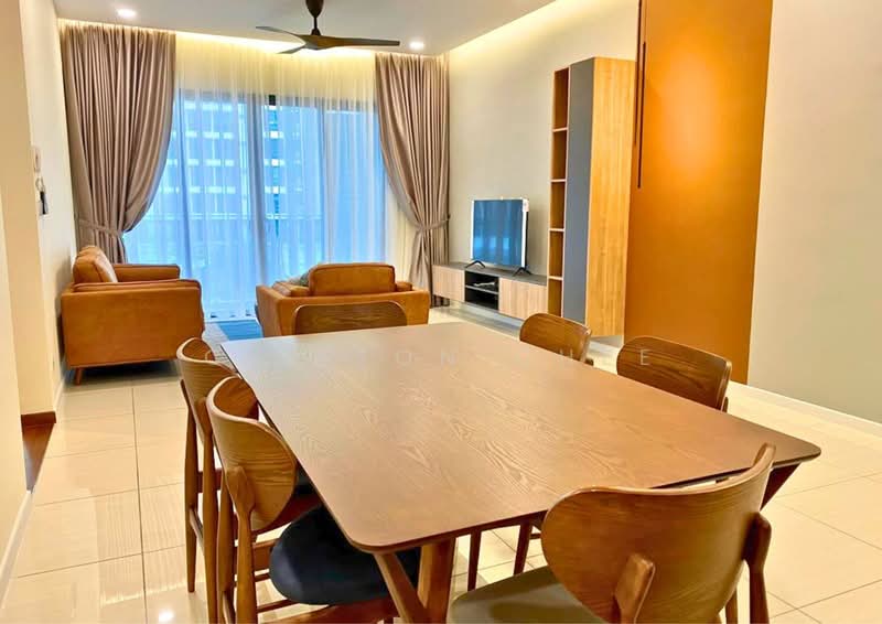 Condominium for Sale at Queens Residences Q1 @ Queens Waterfront - Clifton Chee - Living Room - PropertyGuru.com.my