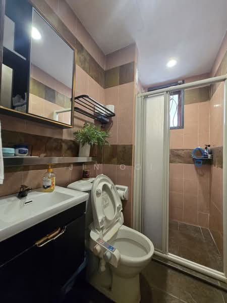 Rumah Teres 2-Tingkat untuk Dijual di Shah Alam (Selangor) - Jin Ooi - Bathroom - PropertyGuru.com.my