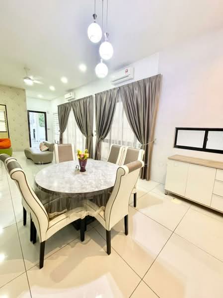 Cluster House for Rent in Horizon Hills (Iskandar Puteri (Nusajaya)) - Noelle Khoo - Dining Room - PropertyGuru.com.my