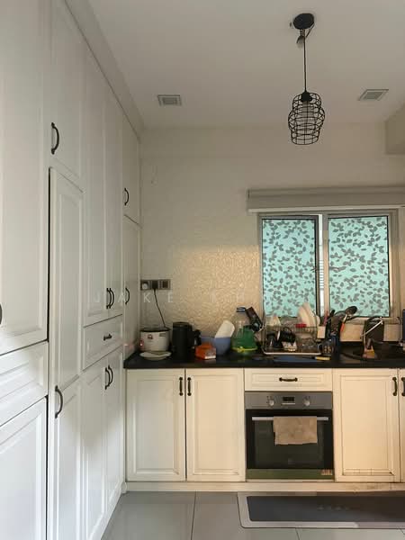 Apartment for Rent at One World 2 (1-Sky) - Jake Khoo - Kitchen - PropertyGuru.com.my