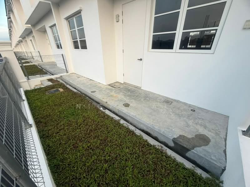 2-storey Terraced House for Sale in Bandar Country Homes (Rawang) - Nicky Lai - Exterior - PropertyGuru.com.my