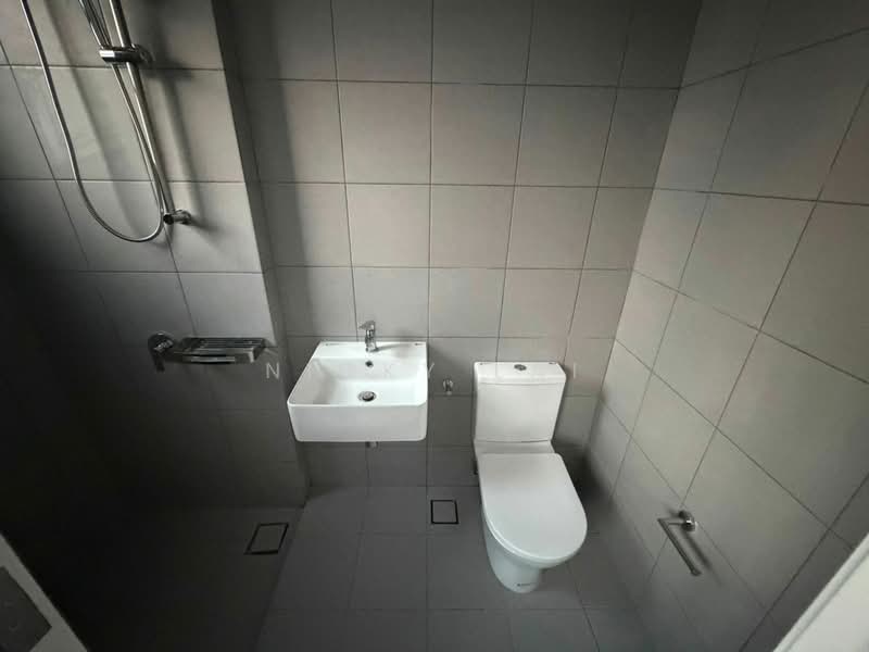 2-storey Terraced House for Sale in Bandar Country Homes (Rawang) - Nicky Lai - Bathroom - PropertyGuru.com.my