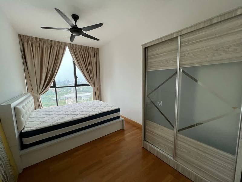 Service Residence for Sale at KL Gateway Residences - Regon Lim - Bedroom - PropertyGuru.com.my