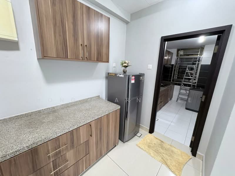 Service Residence for Rent at D'Inspire Residence (Inspira Bestari) - Hong Charng Lee - Kitchen - PropertyGuru.com.my