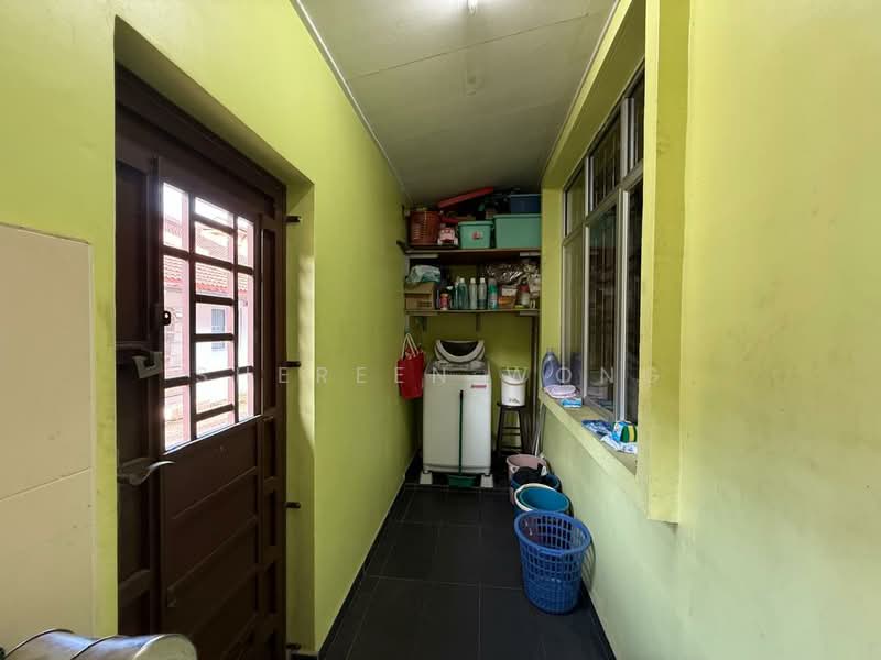 1-storey Terraced House for Sale in Taman Setia Indah (Tebrau) - Shereen Wong - Corridor - PropertyGuru.com.my