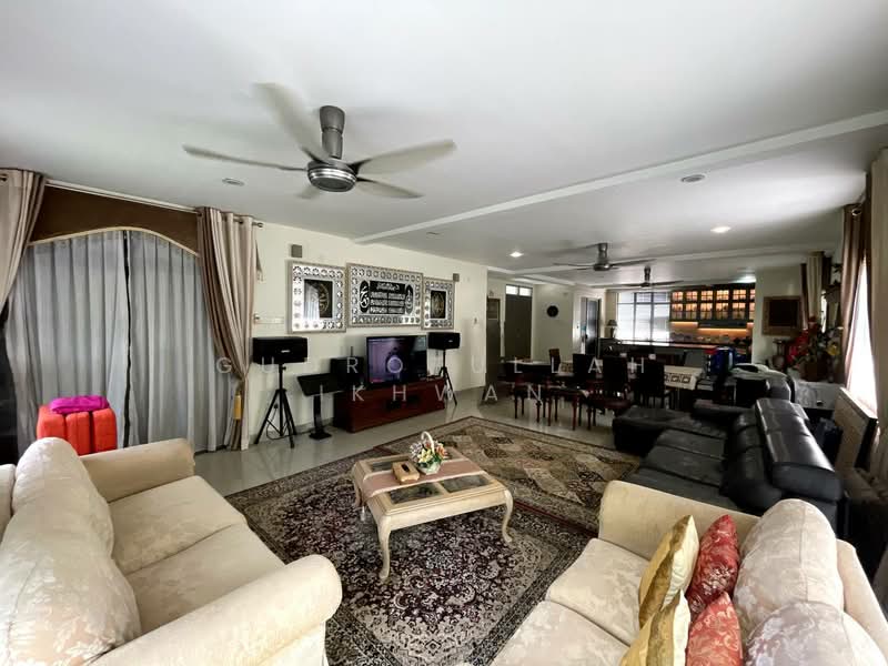 Bungalow for Sale in Putrajaya (Putrajaya) - Gudrotullah Ikhwan - Living Room - PropertyGuru.com.my