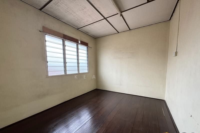 Untuk Dijual - TAMAN KLEDANG PERTAMA, MENGLEMBU