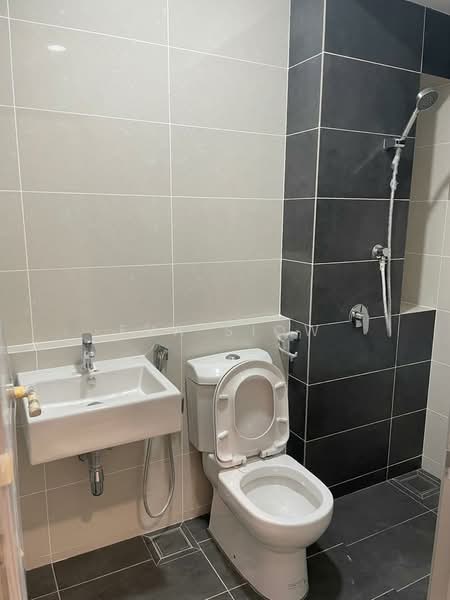 Semi-Detached House for Sale in Horizon Hills (Iskandar Puteri (Nusajaya)) - Eva Siow - Bathroom - PropertyGuru.com.my