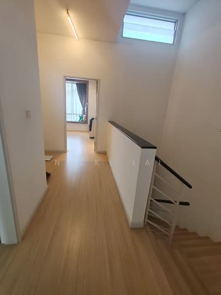 2-storey Terraced House for Sale in Bandar Gamuda Gardens (Rawang) - Nicky Lai - Corridor - PropertyGuru.com.my