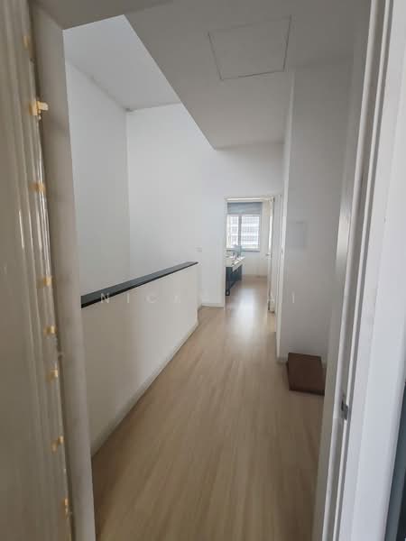 2-storey Terraced House for Sale in Bandar Gamuda Gardens (Rawang) - Nicky Lai - Corridor - PropertyGuru.com.my