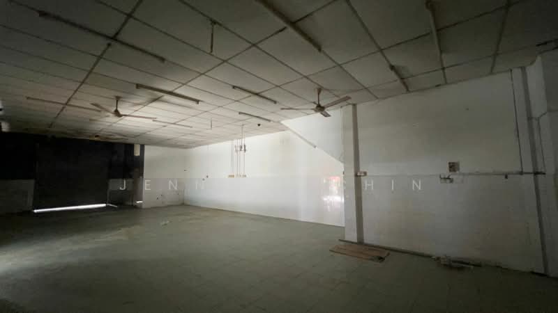 Shop for Rent in Petaling Jaya (Selangor) - Jennifer Chin - Interior - PropertyGuru.com.my