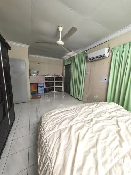 2-storey Terraced House for Sale in Taman Bagan Ajam (Butterworth) - Jenny Ong - Bedroom - PropertyGuru.com.my