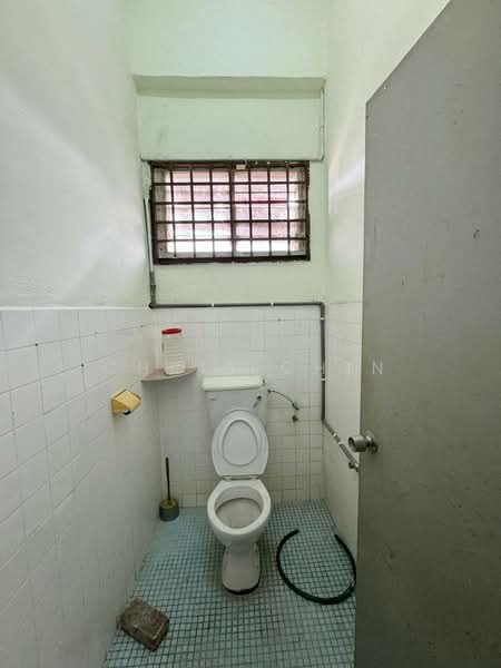 Shop for Rent in Taman Desa Jaya (Johor Bahru) - Chris Chin - PropertyGuru.com.my