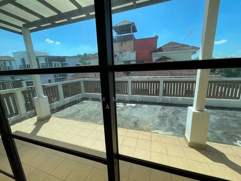 Semi-Detached House for Sale in Bukit Jelutong (Shah Alam) - Mohammad Din Majid - PropertyGuru.com.my