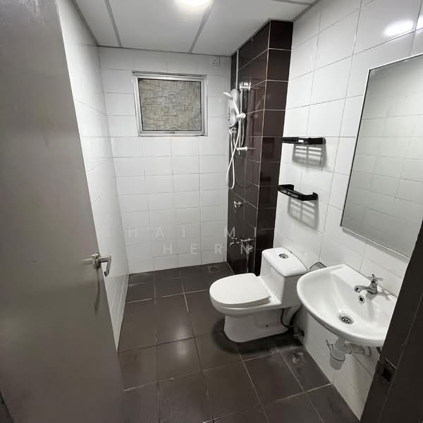 Apartment for Rent at Residensi Alam Damai (PR1MA @ Alam Damai) - Chai Ming Hern - Bathroom - PropertyGuru.com.my