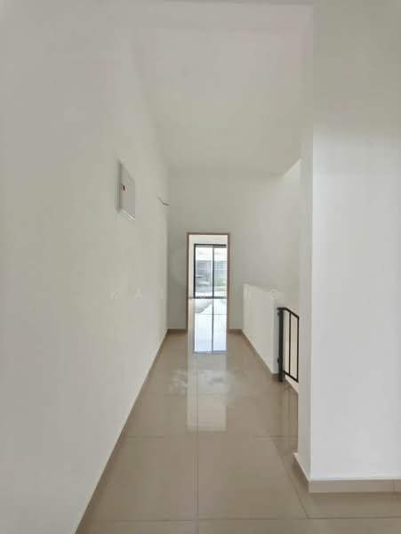 2-storey Terraced House for Rent in Tebrau (Johor) - Kai Jing - Corridor - PropertyGuru.com.my