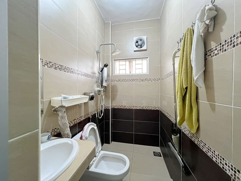 Bukit Pandan Bistari untuk Untuk Dijual - RM 848,000, Mac 2026 - Bathroom - PropertyGuru.com.my