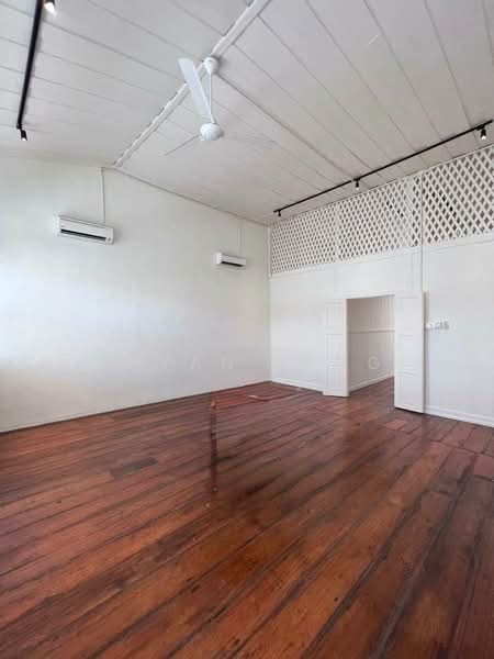 GEORGETOWN 2STY HERITAGE PREWAR CORNER UNIT FOR RENT AT STEWARD LAND untuk Untuk Disewa - RM 12,000 /bulan, Mac 2026 - Interior - PropertyGuru.com.my
