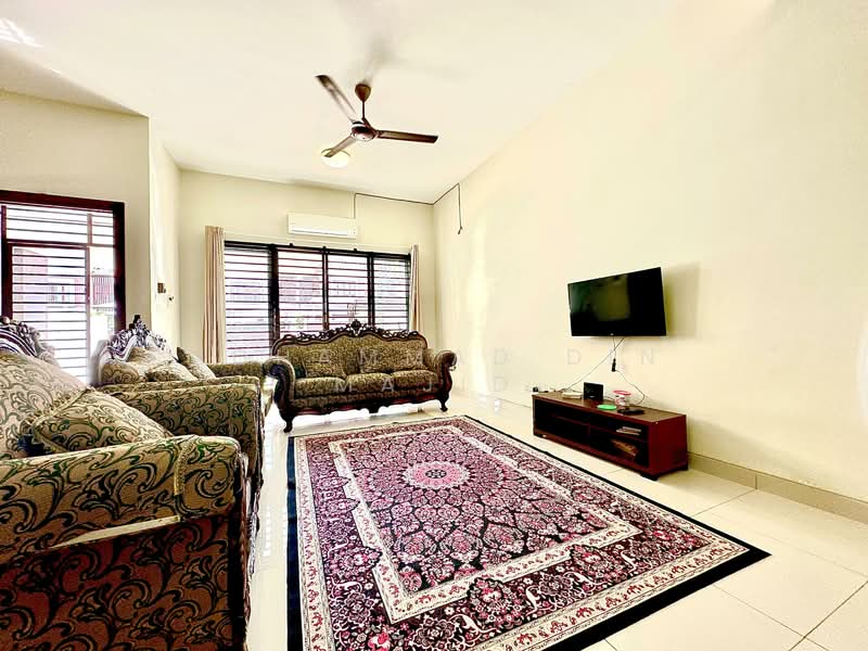 2-storey Terraced House for Sale in Alam Impian (Shah Alam) - Mohammad Din Majid - Living Room - PropertyGuru.com.my