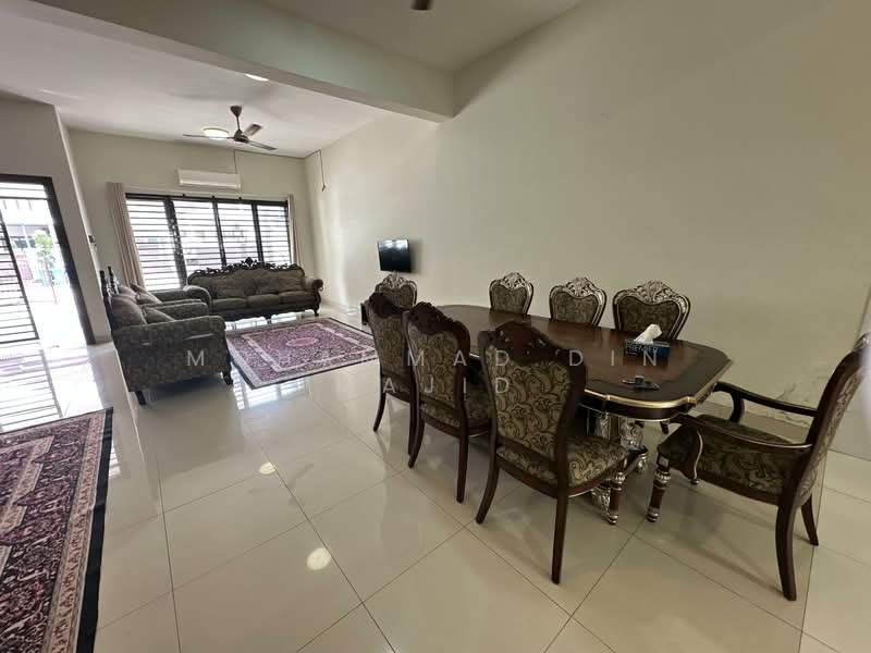 2-storey Terraced House for Sale in Alam Impian (Shah Alam) - Mohammad Din Majid - Living Room - PropertyGuru.com.my