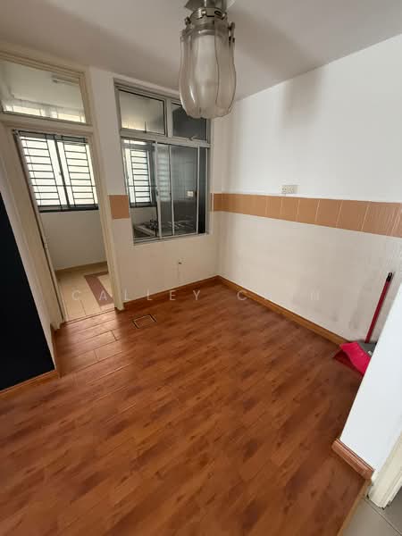 For Rent - Kipark Apartment