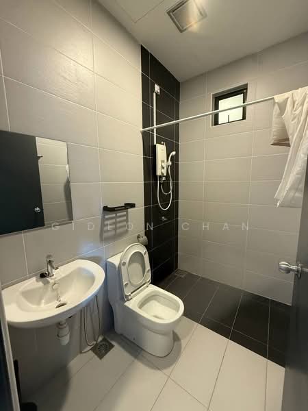 Soho for Rent in Johor Bahru (Johor) - Gideon Chan - Bathroom - PropertyGuru.com.my