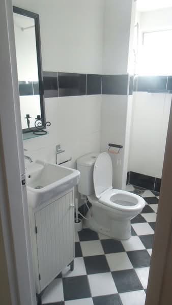 Condominium for Sale at Viva Residency - Key Poh - Bathroom - PropertyGuru.com.my