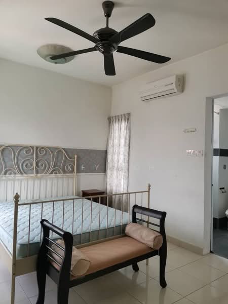 Condominium for Sale at Viva Residency - Key Poh - Bedroom - PropertyGuru.com.my