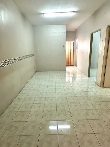 Flat for Rent at Pelangi Indah - Jenson Low - Interior - PropertyGuru.com.my