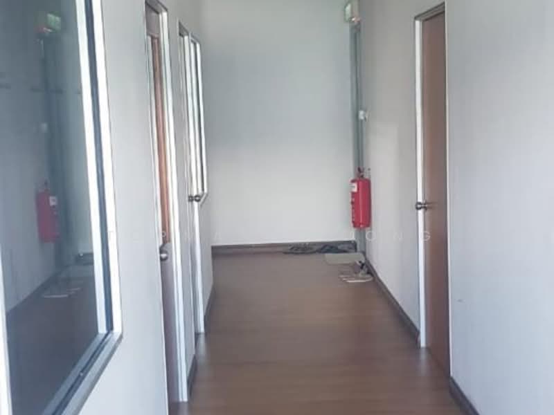 Terrace Factory for Rent in Shah Alam (Selangor) - Topman Cheong - Corridor - PropertyGuru.com.my