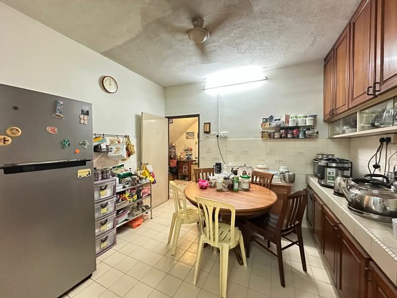 2-storey Terraced House for Sale in Bandar Menjalara (Kuala Lumpur) - Valerie Ng - Kitchen - PropertyGuru.com.my