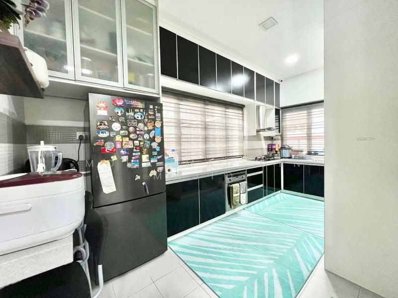 For Sale - Seksyen U16