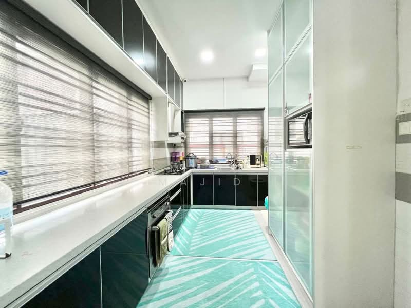 For Sale - Seksyen U16