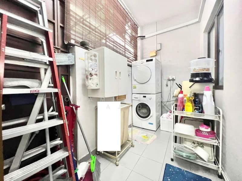 For Sale - Seksyen U16