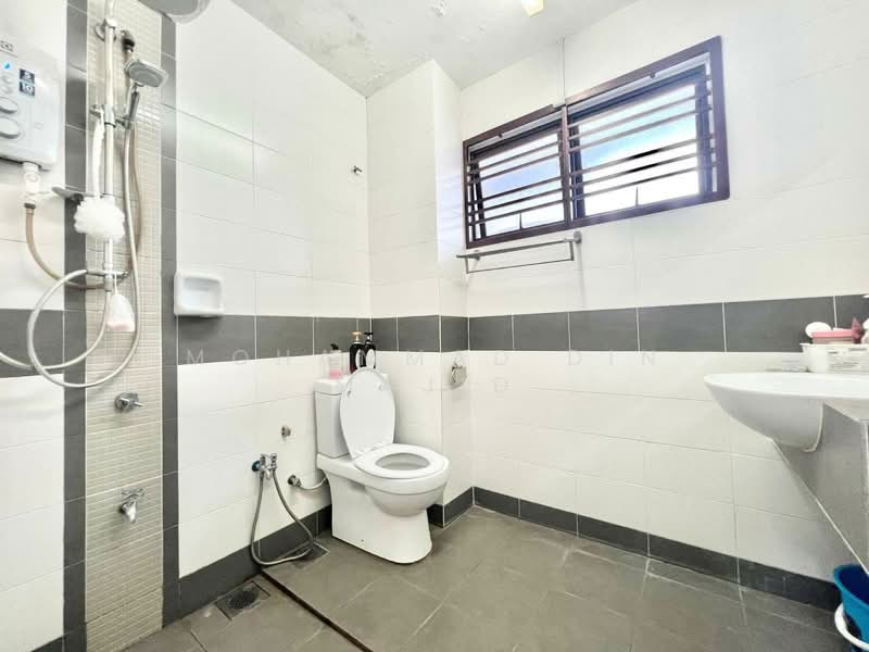 For Sale - Seksyen U16