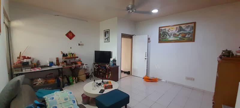 Apartment for Rent at Pangsapuri Sri Baiduri - Jack Liew - Living Room - PropertyGuru.com.my