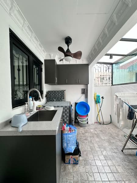 Rumah Teres 2 Tingkat untuk Dijual di Bandar Menjalara (Kuala Lumpur) - Valerie Ng - Balcony - PropertyGuru.com.my