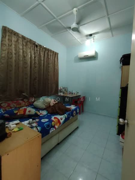 1-storey Terraced House for Sale in Taman Setia Indah (Tebrau) - Jason Sim - Bedroom - PropertyGuru.com.my