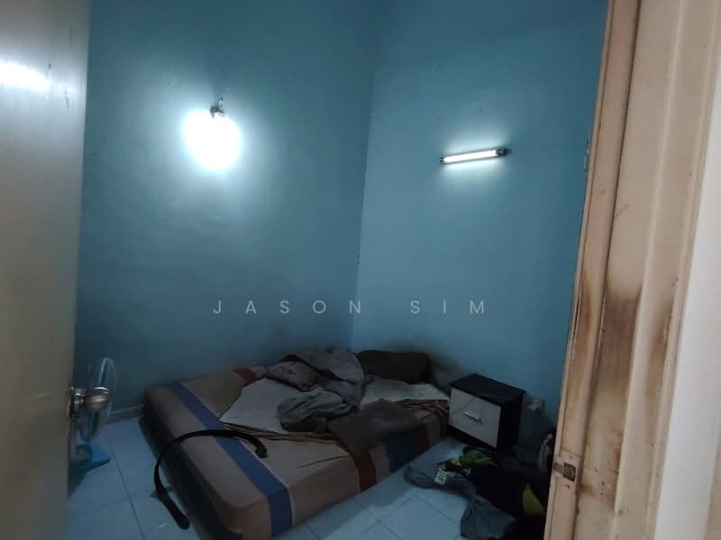 1-storey Terraced House for Sale in Taman Setia Indah (Tebrau) - Jason Sim - Bedroom - PropertyGuru.com.my