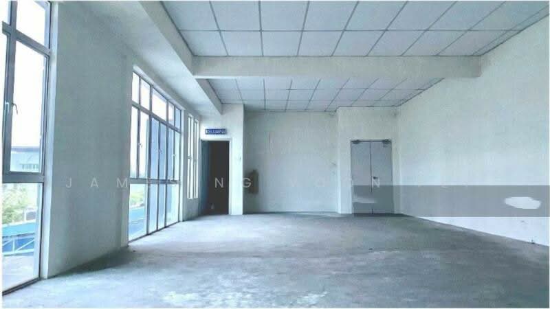 Double Storey Semi-D Factory @ Semenyih untuk Untuk Disewa - RM 50,000 /bulan, Mac 2026 - Interior - PropertyGuru.com.my