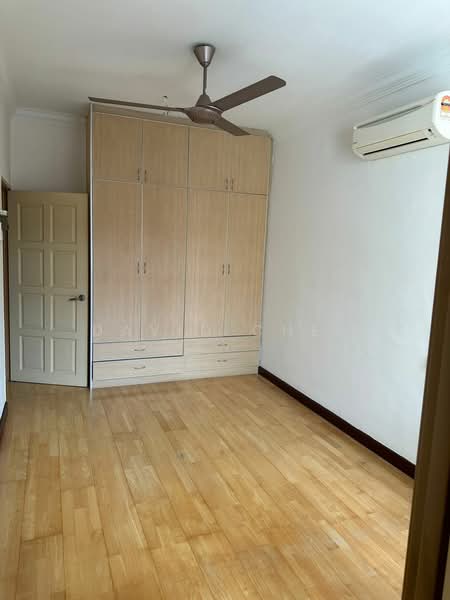 2-storey Terraced House for Sale in Bandar Kinrara Seksyen 6 (Bandar Kinrara) - David Chee - Bedroom - PropertyGuru.com.my
