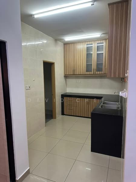 2-storey Terraced House for Sale in Bandar Kinrara Seksyen 6 (Bandar Kinrara) - David Chee - Kitchen - PropertyGuru.com.my