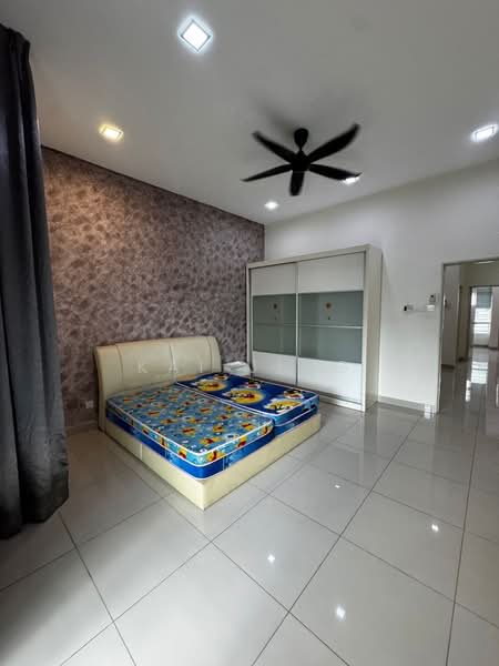 2-storey Terraced House for Rent in Taman Mount Austin (Tebrau) - Kai Jing - Bedroom - PropertyGuru.com.my